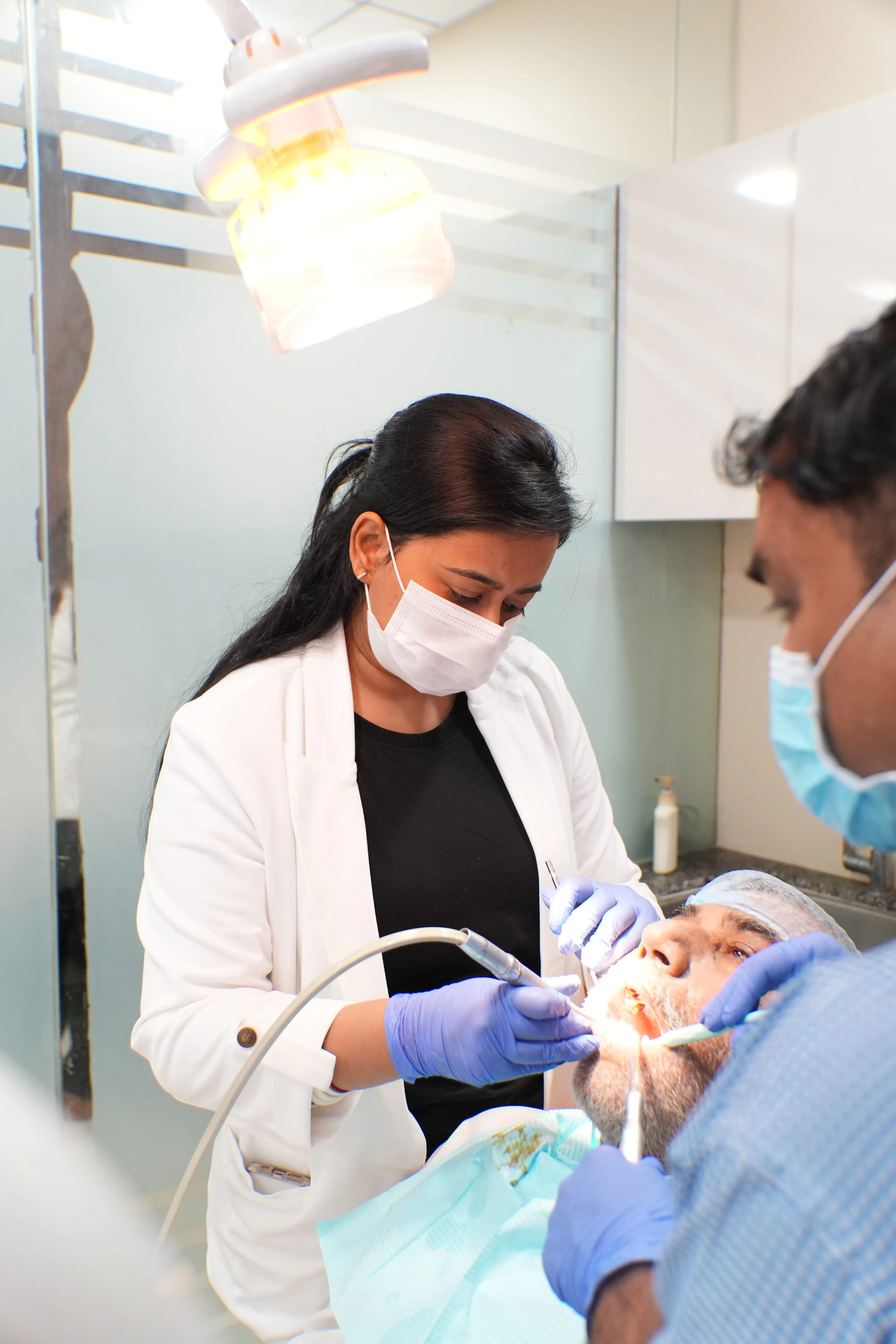 Teeth Cleaning, Scaling & Polishing